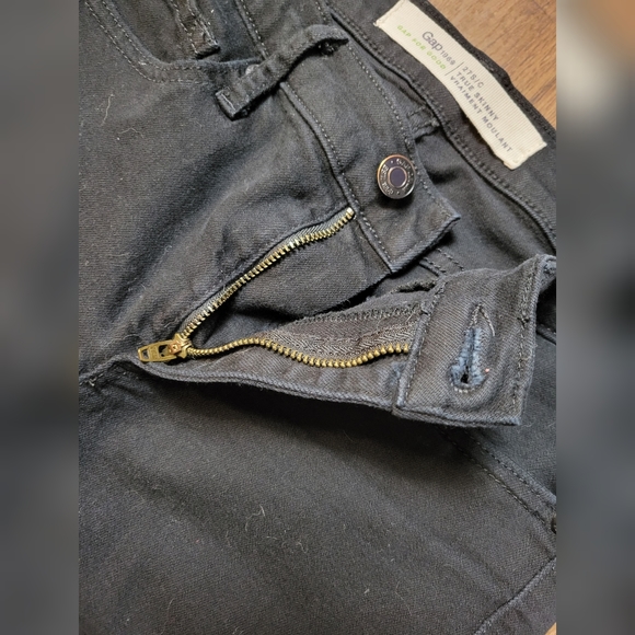 FREE W BUNDLE Gap 1969 Gap For Good True Skinny jeans - Picture 3 of 10